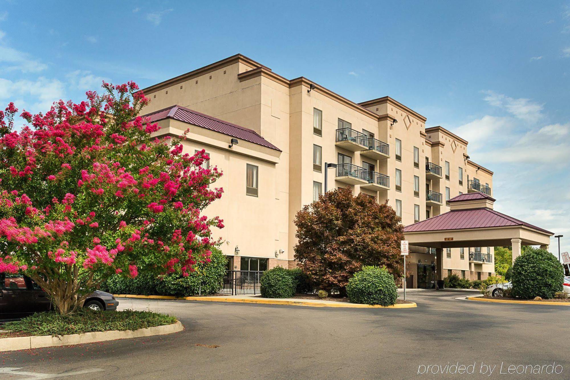 Comfort Suites Southpark Colonial Heights Exterior photo